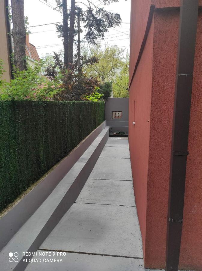 Ferienwohnung Fenix Belgrad Exterior foto